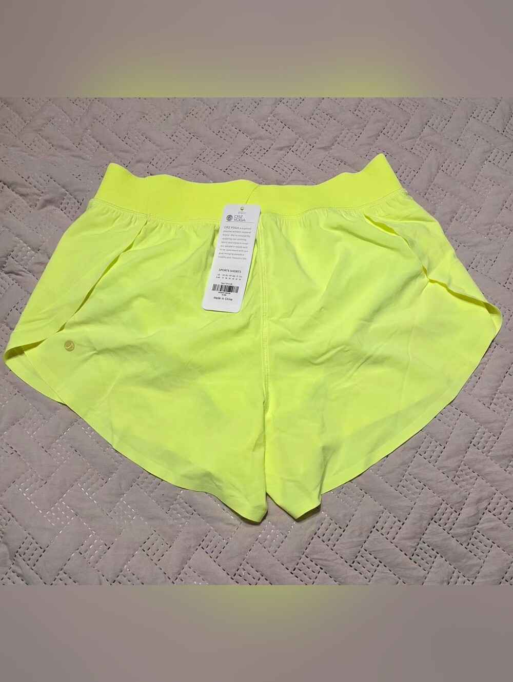 CRZ YOGA NWT Neon Highlighter Yellow Feathery Fit Split Running Shorts Small